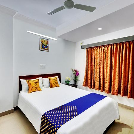 Yahweh Suites Bangalore Exterior foto