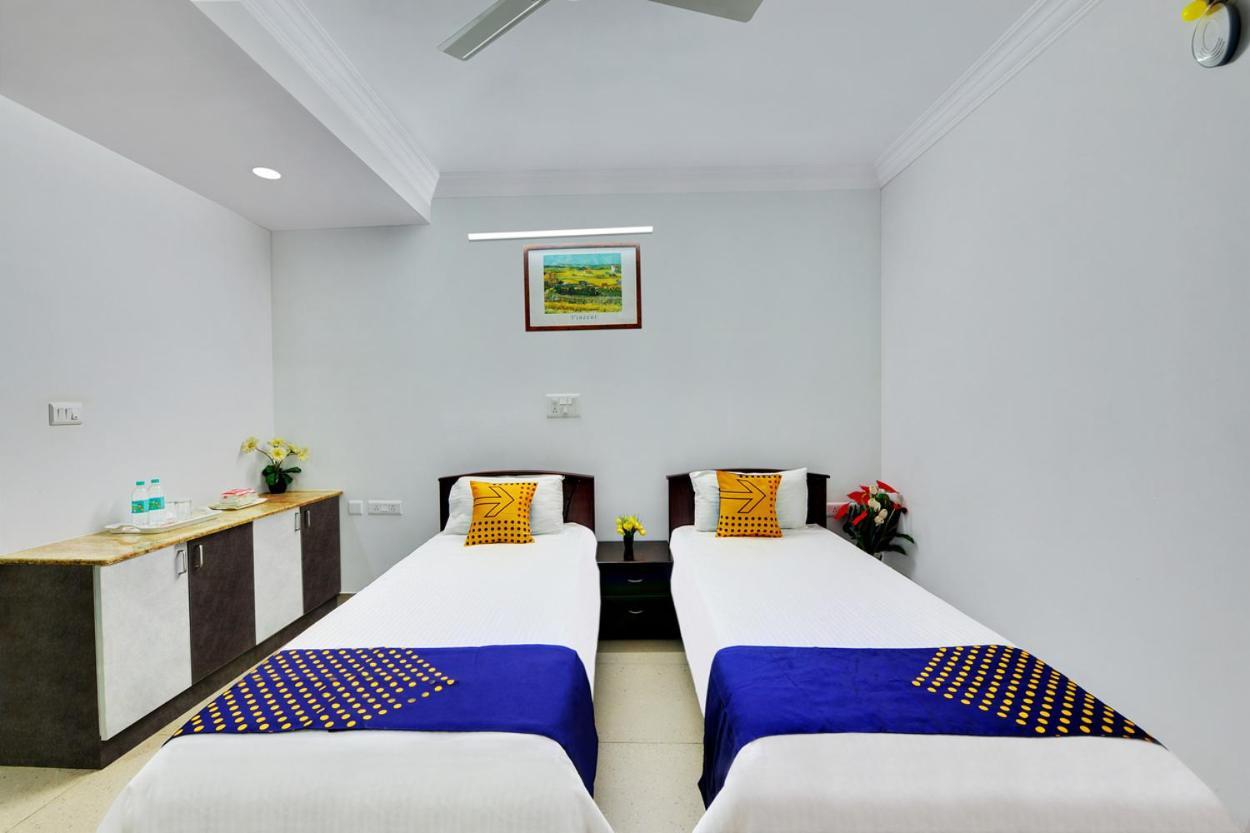 Yahweh Suites Bangalore Exterior foto
