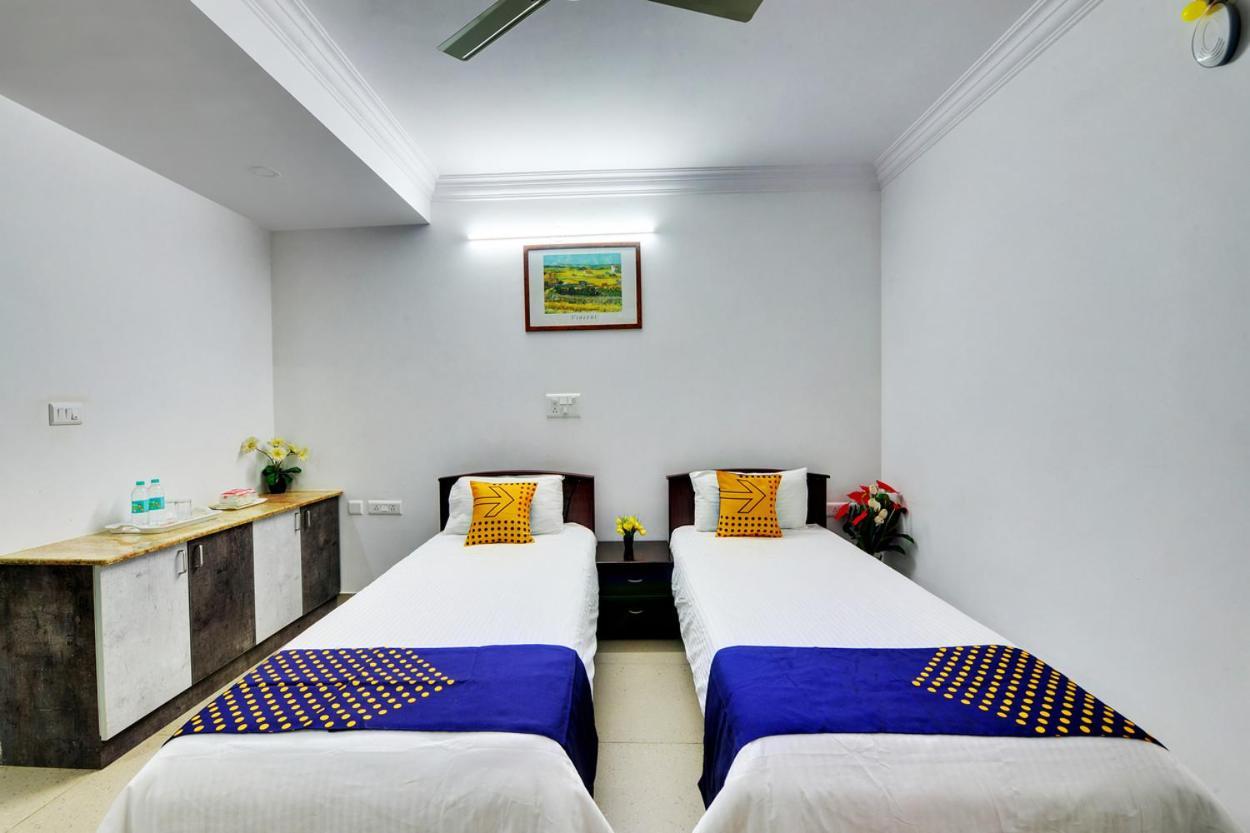 Yahweh Suites Bangalore Exterior foto