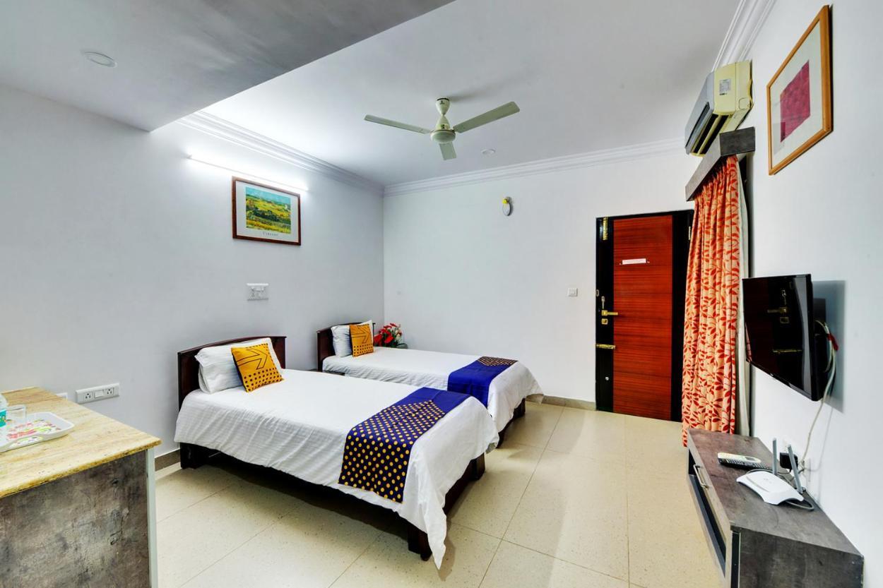 Yahweh Suites Bangalore Exterior foto