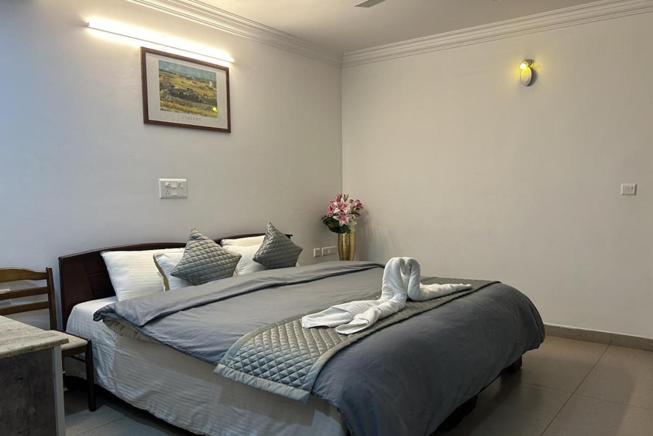 Yahweh Suites Bangalore Exterior foto